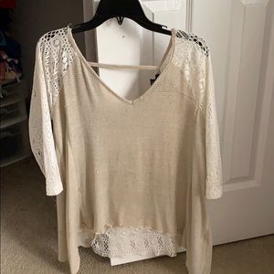 Cute tan quarter sleeve